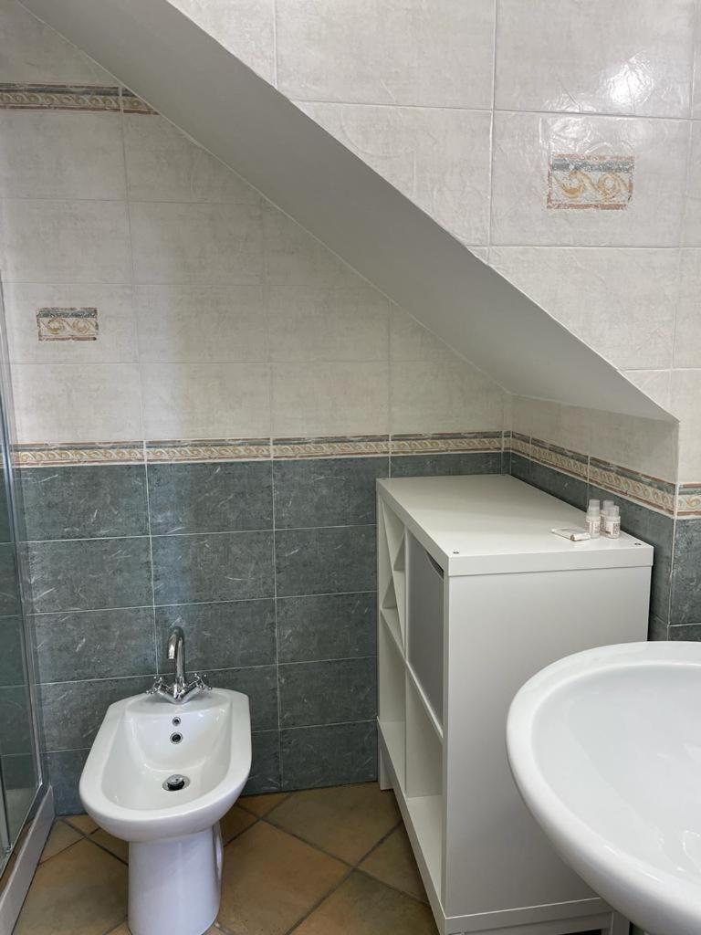 Excellent Rooms Paola'S Olbia Exterior photo